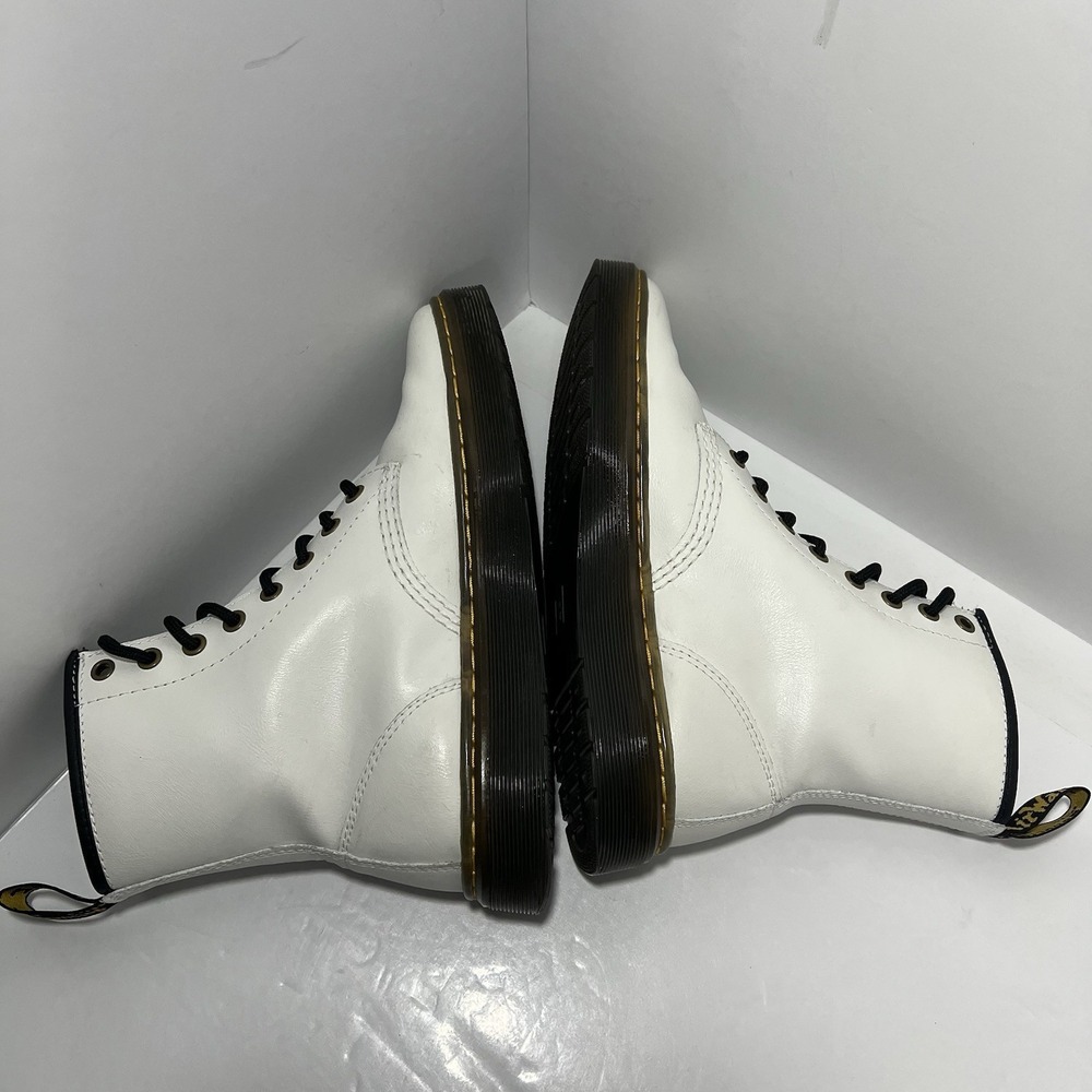 DR. MARTENS Zavala Women's 7 / Men's 6 White Leather Combat Boots Grunge Punk - Picture 5 of 12